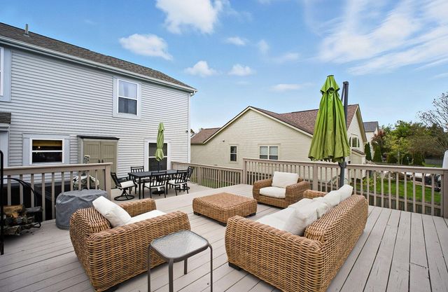 1888 Iris Court, Grove City, OH 43123