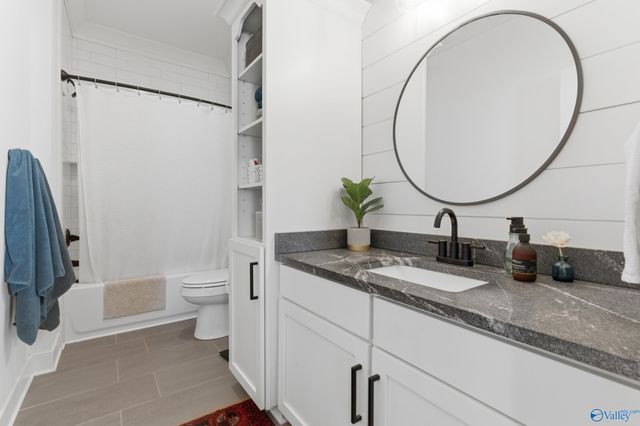 3510 7th Avenue SW, Huntsville, AL 35805