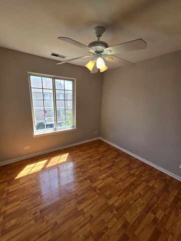 2322 TWILIGHT Drive, Aurora, IL 60503