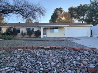 2390 S Eastern Drive, Cottonwood, AZ 86326
