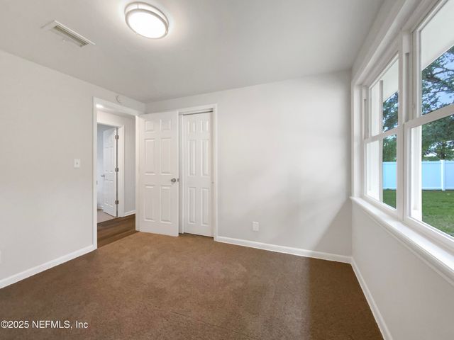 5453 S SOUTH BEND Circle N, Jacksonville, FL 32207