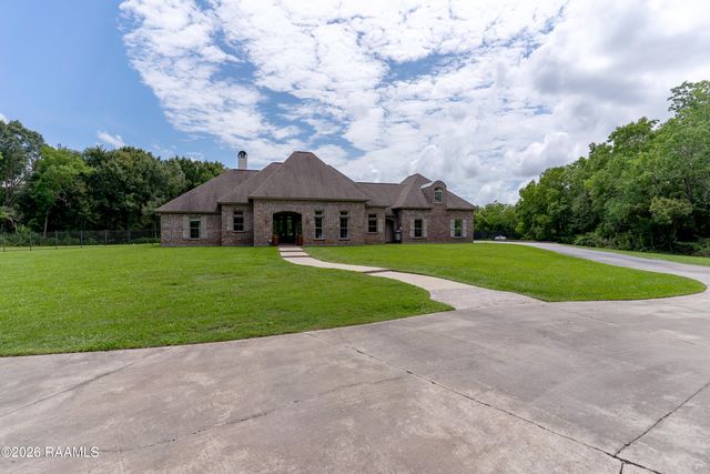 430 Fenetre Road, Scott, LA 70583