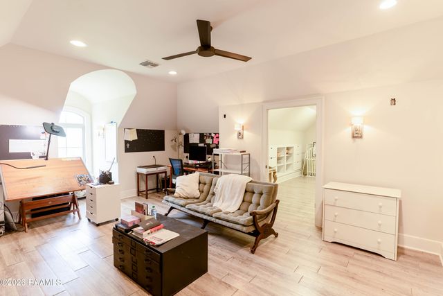 430 Fenetre Road, Scott, LA 70583