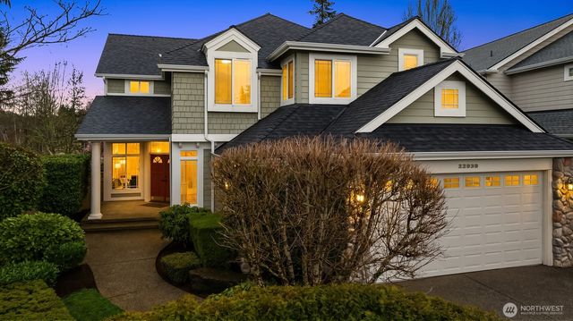 22930 SE 27th Court, Sammamish, WA 98075