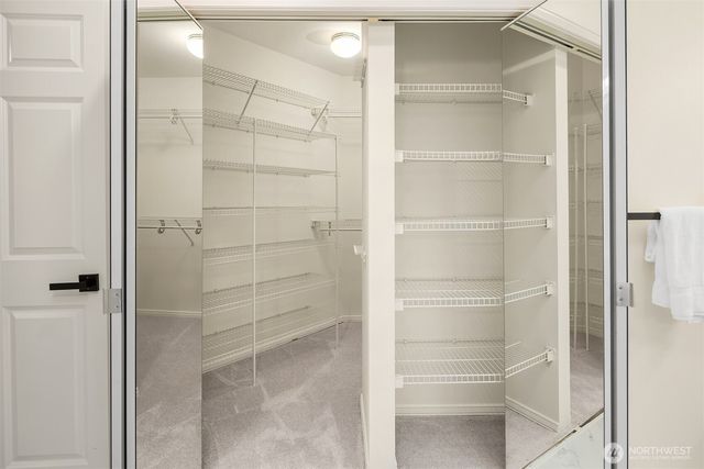 22930 SE 27th Court, Sammamish, WA 98075