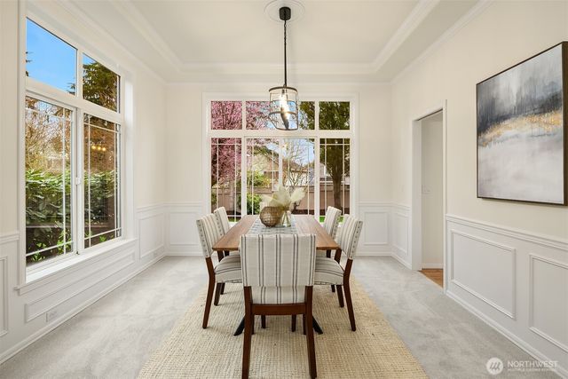 22930 SE 27th Court, Sammamish, WA 98075