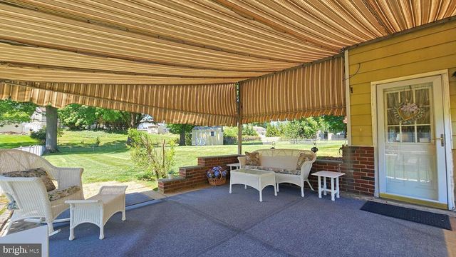 168 COLONIAL DR, Warminster, PA 18974