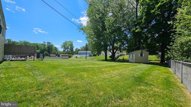 168 COLONIAL DR, Warminster, PA 18974
