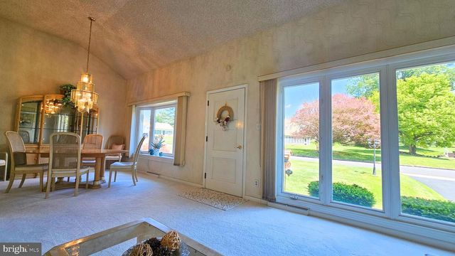 168 COLONIAL DR, Warminster, PA 18974