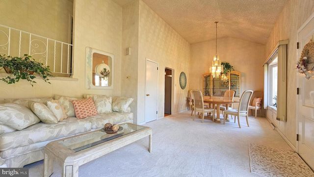 168 COLONIAL DR, Warminster, PA 18974