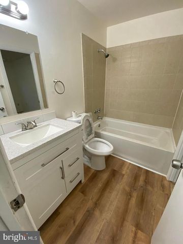 14 VIENNA CT, Frederick, MD 21702