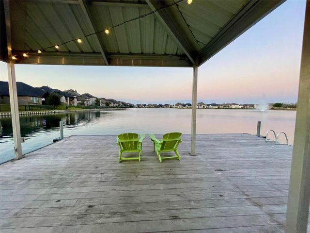 4334 Hemlock Grove Lane, Manvel, TX 77578