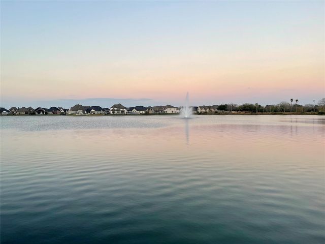 4334 Hemlock Grove Lane, Manvel, TX 77578