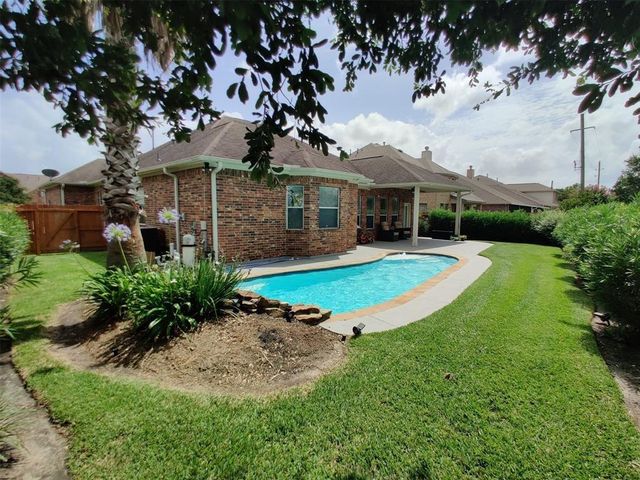 13401 Indigo Sands Drive, Pearland, TX 77584