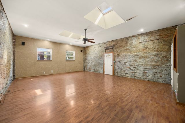 2812 Ridgeland Avenue, Berwyn, IL 60402