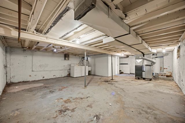 2812 Ridgeland Avenue, Berwyn, IL 60402