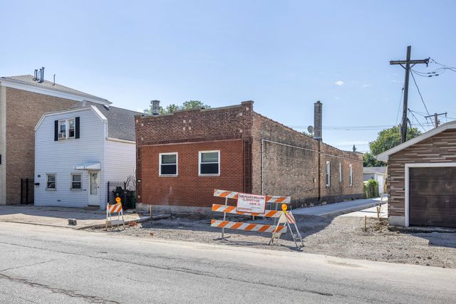 2812 Ridgeland Avenue, Berwyn, IL 60402