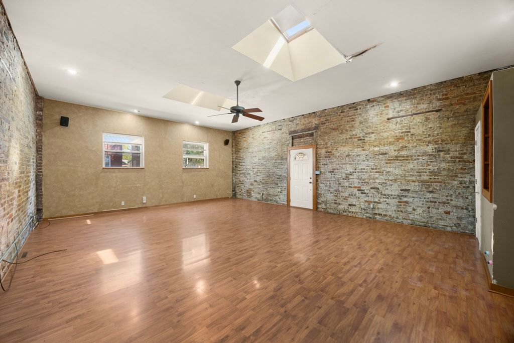 2812 Ridgeland Avenue, Berwyn, IL 60402 — photo 2