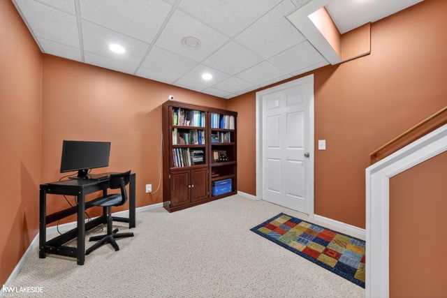 54213 Flamingo Drive, Utica, MI 48315