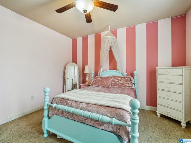 120 FLAGSTONE DRIVE, Chelsea, AL 35043