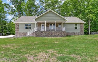 310 Summerwind Drive, Crossville, TN 38571
