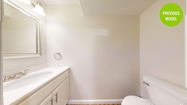 2216 23rd Ave Eisenhower, Minot, ND 58703