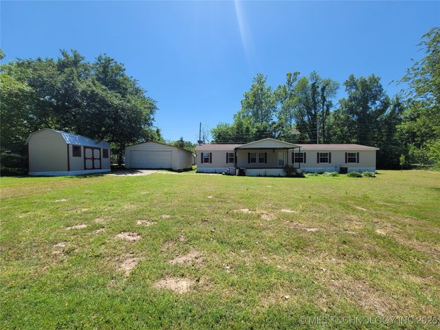 1931 Coon Creek, Eufaula, OK 74432