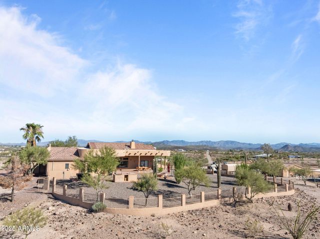 56624 N 337TH Avenue N, Wickenburg, AZ 85390