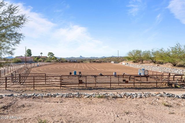 56624 N 337TH Avenue N, Wickenburg, AZ 85390