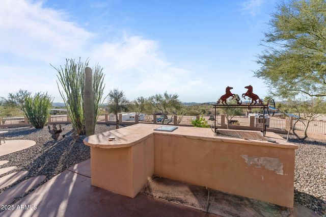 56624 N 337TH Avenue N, Wickenburg, AZ 85390
