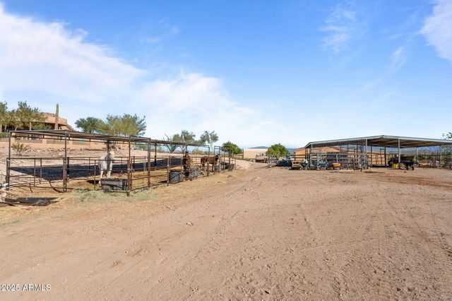 56624 N 337TH Avenue N, Wickenburg, AZ 85390