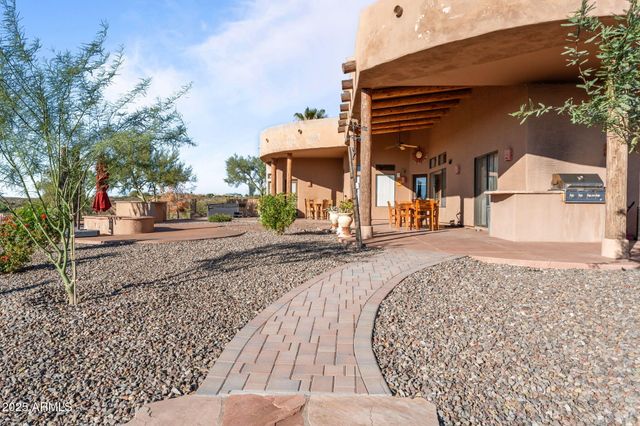 56624 N 337TH Avenue N, Wickenburg, AZ 85390