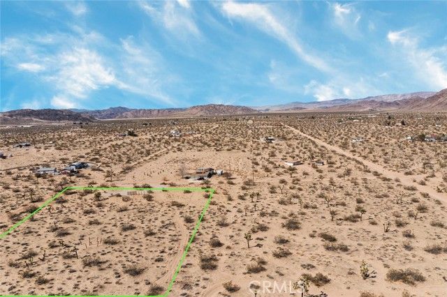 1225 Georges Lane, Landers, CA 92285