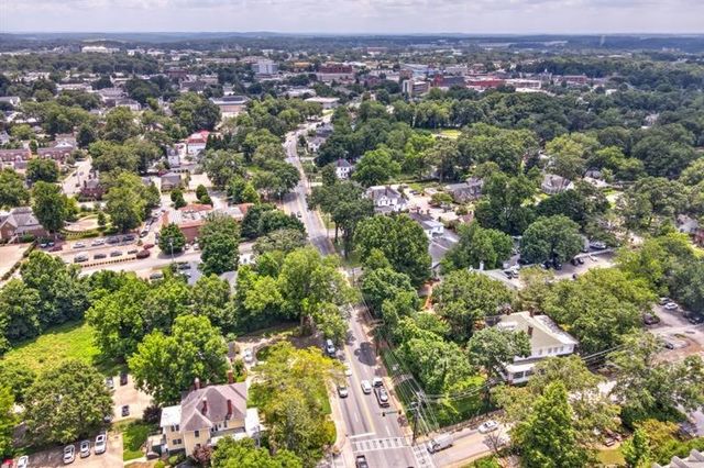 9150 Greenway Court, Gainesville, GA 30506