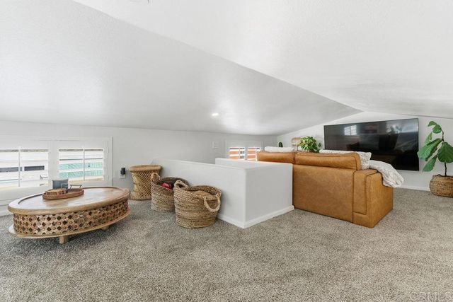 523 N Vulcan Avenue 43, Encinitas, CA 92024