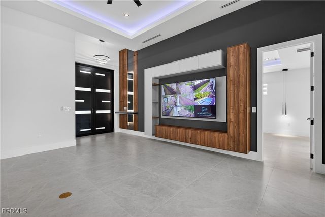 1821 SW 25th TER, Cape Coral, FL 33914