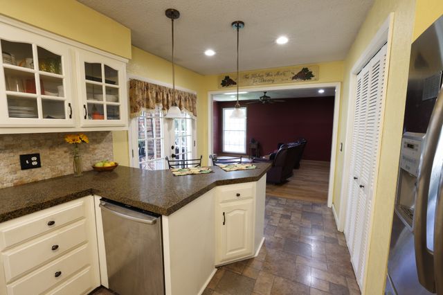 310 Harpeth View Trl, Kingston Springs, TN 37082