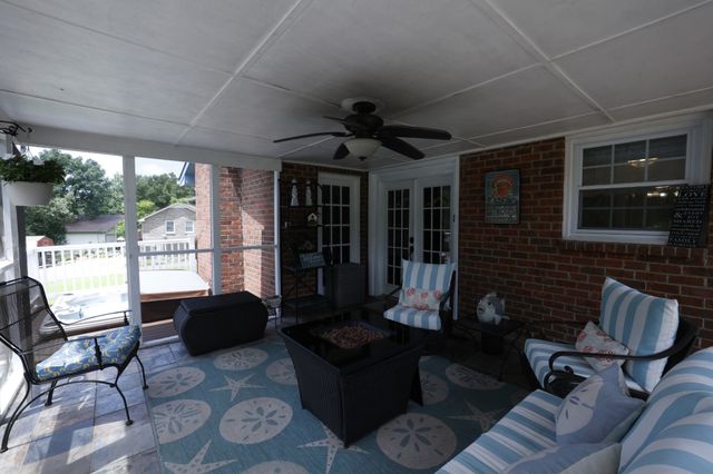 310 Harpeth View Trl, Kingston Springs, TN 37082