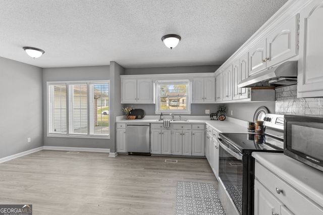 307 Spring Creek Drive, Perry, GA 31069