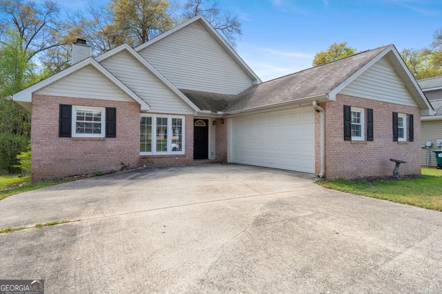 307 Spring Creek Drive, Perry, GA 31069