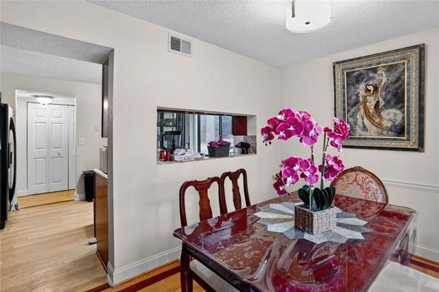 814 Seasons Parkway, Norcross, GA 30093