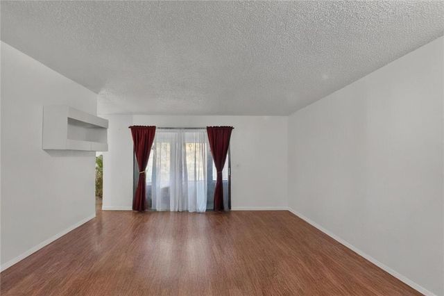 814 Seasons Parkway, Norcross, GA 30093