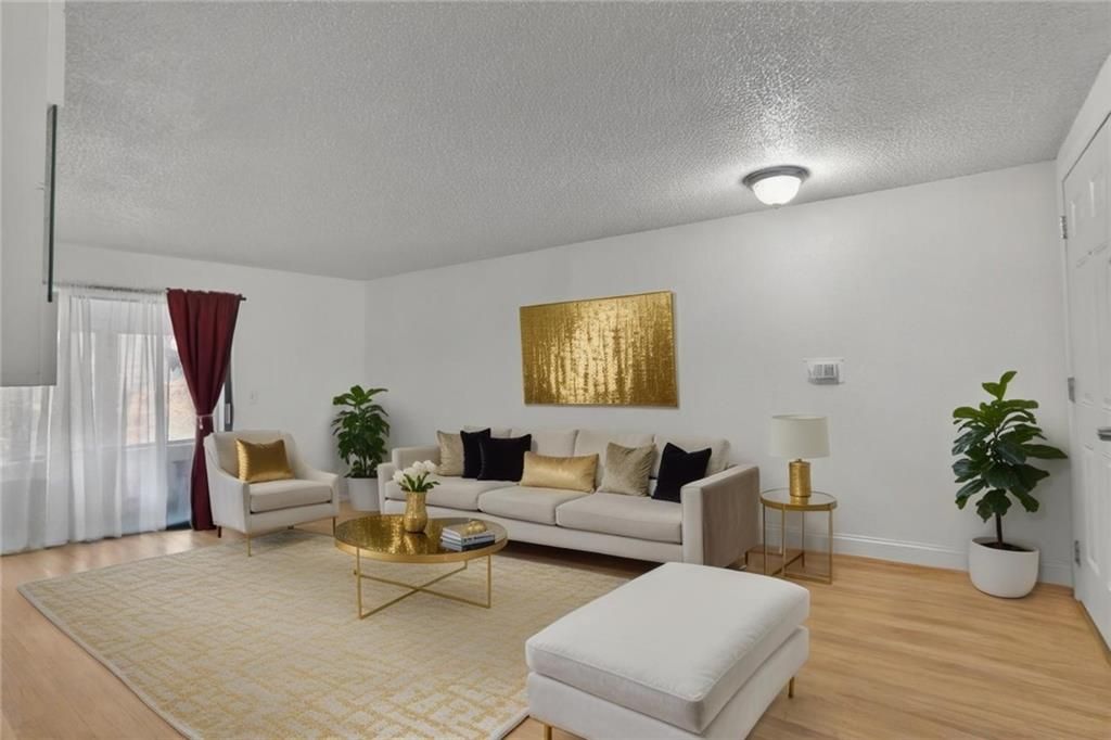 814 Seasons Parkway, Norcross, GA 30093