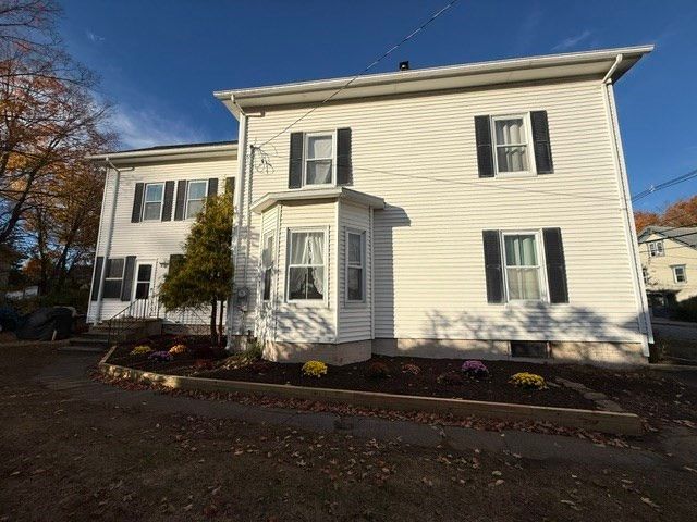 23 Central Street, West Brookfield, MA 01585