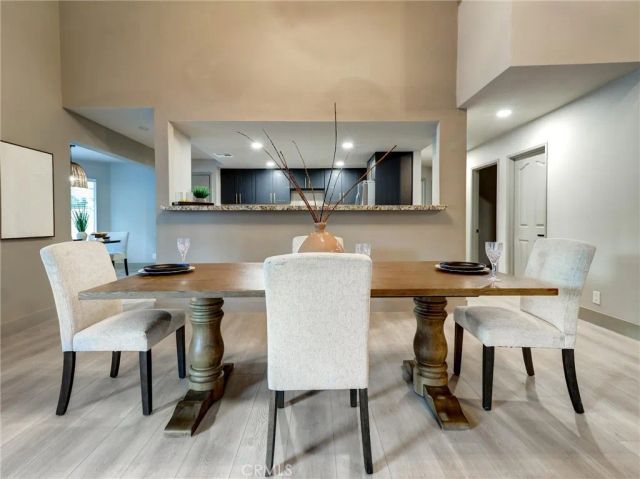 39685 Saint Michael, Palm Desert, CA 92211