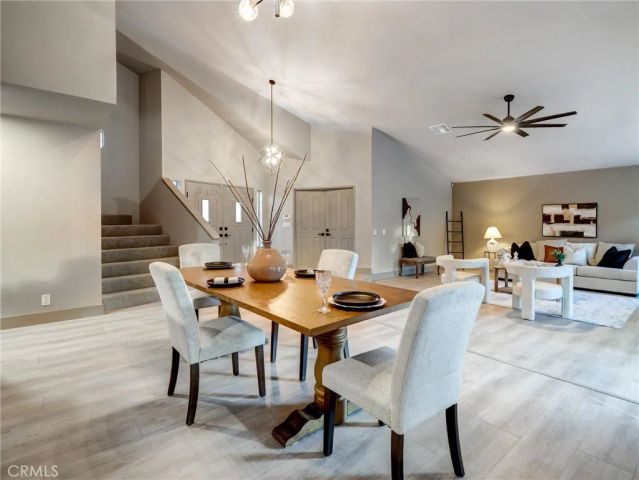 39685 Saint Michael, Palm Desert, CA 92211