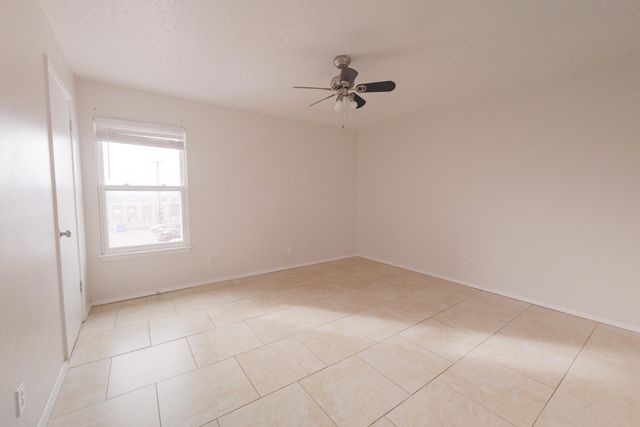 3825 Montgomery Boulevard NE APT 135, Albuquerque, NM 87109