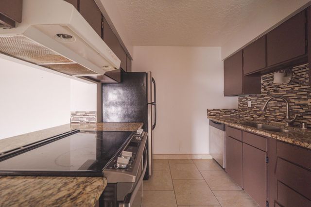 3825 Montgomery Boulevard NE APT 135, Albuquerque, NM 87109