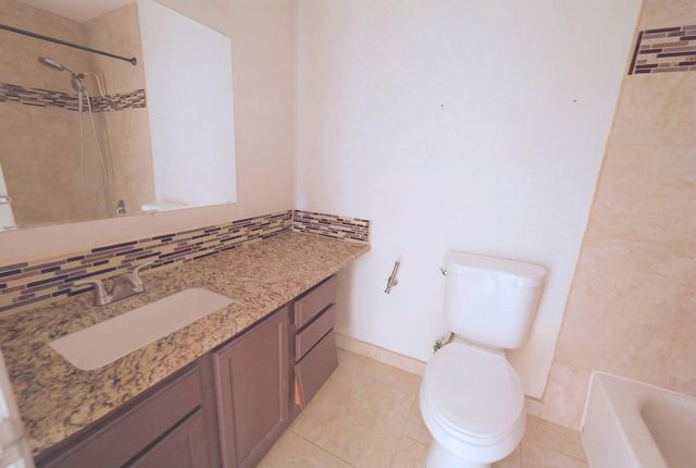 3825 Montgomery Boulevard NE APT 135, Albuquerque, NM 87109