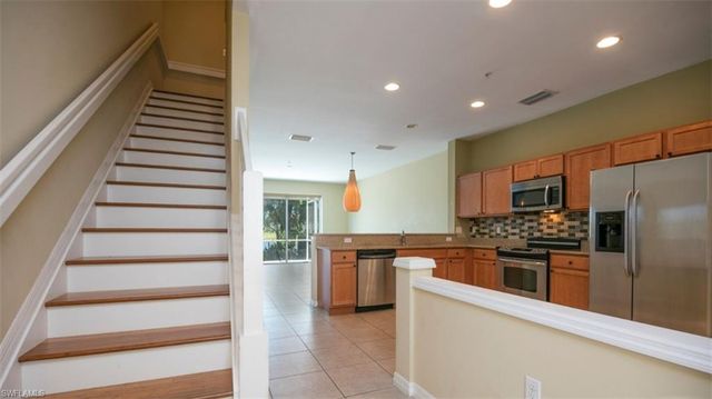 16097 Ravina WAY 36, Naples, FL 34110